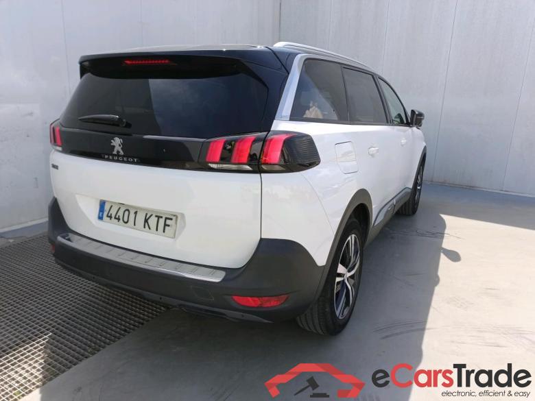 Peugeot Allure 1.2L PureTech 96kW (130CV) EAT8 PEUGEOT 5008 / 2017 / 5P / todoterreno Allure 1.2L PureTech 96kW (130CV) EAT8 #2