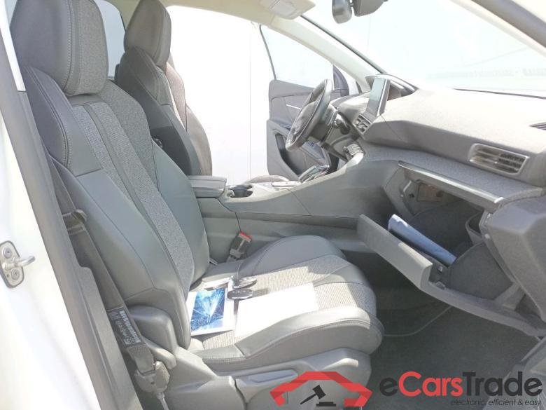 Peugeot Allure 1.2L PureTech 96kW (130CV) EAT8 PEUGEOT 5008 / 2017 / 5P / todoterreno Allure 1.2L PureTech 96kW (130CV) EAT8 #6