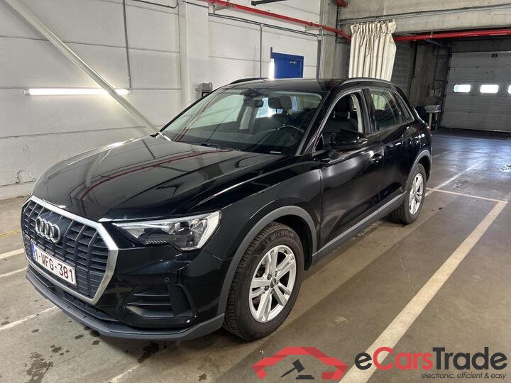 Audi Q3 Q3 35 TDI S Tronic Business Edition 110kW/150pk  5D/P Auto-7 #1
