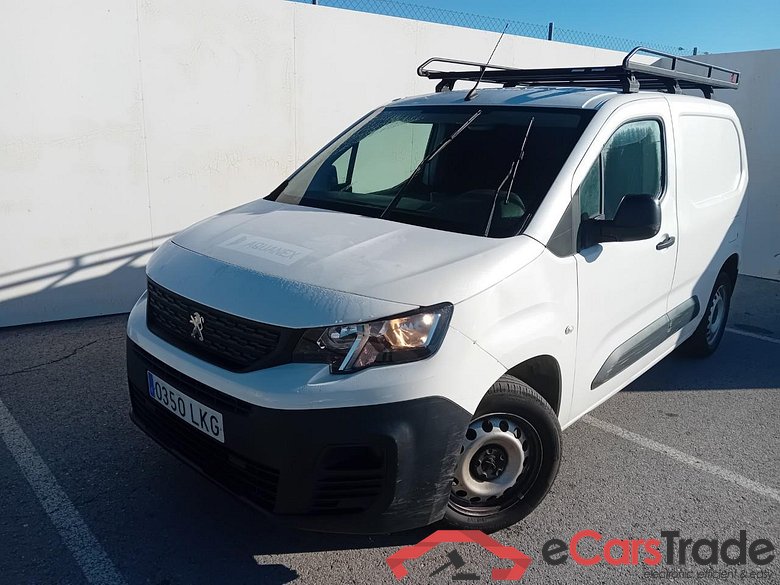 Peugeot Pro Standard 1000kg BlueHDi 73kW PEUGEOT Partner / 2018 / 3P / furgón derivado de turismo Pro Standard 1000kg BlueHDi 73kW