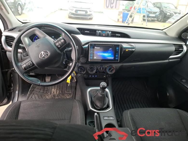 Toyota 4WD 2.4 D-4D X-tra Cabine Légende Sport TOYOTA Hilux XC VU 4p Pick-up 4WD 2.4 D-4D X-tra Cabine Légende Sport #5