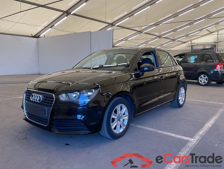 AUDI A1 Sportback Audi A1 Attraction  Sportback 1.2 TFSI  63(86) kW(ch) 5 vitesses