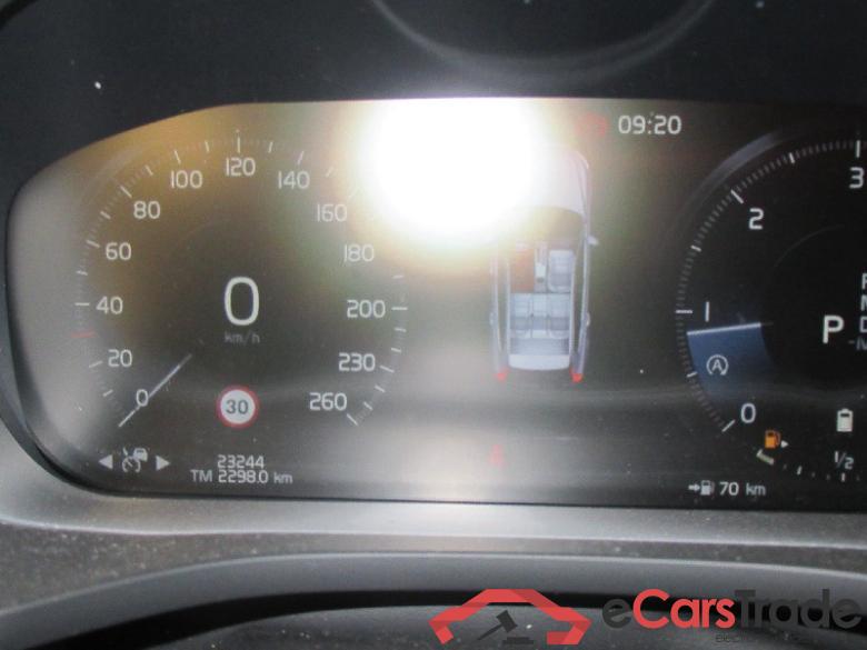 Volvo XC60 (03.2017->) DE - SUV5 B5 (Diesel) AWD EU6d, Inscription Mild-Hybrid (EURO 6d), 2020 - 2021 #6