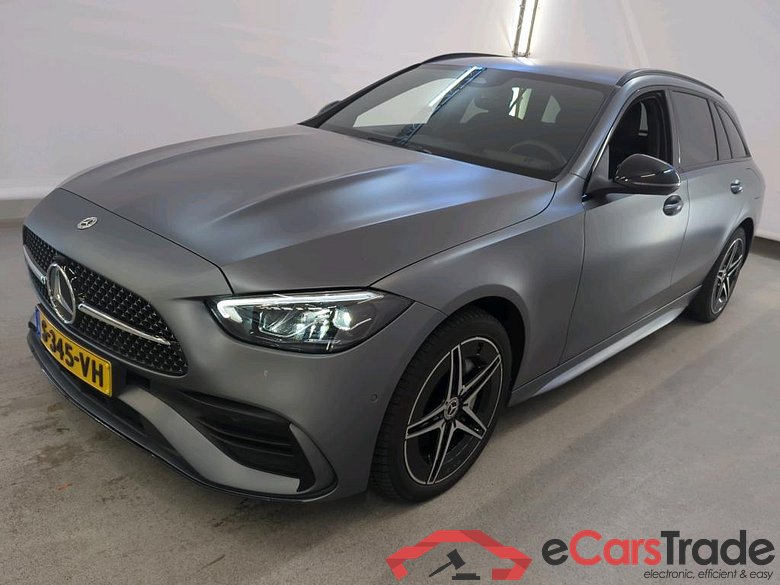 Mercedes C-Class Estate '21 Mercedes-Benz C-Klasse Estate C 300 e AMG Line 5d #1