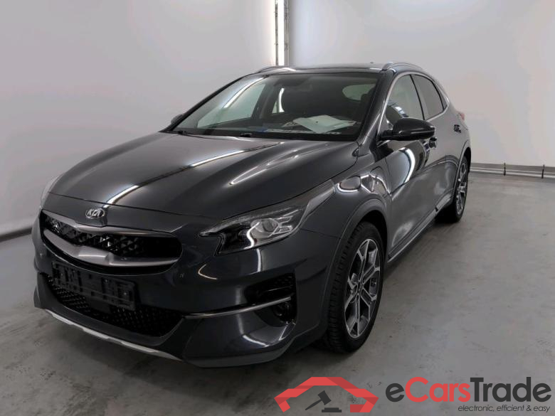 KIA XCEED 1.6 GDI PHEV DCT SENSE Navigation ADAS Leather