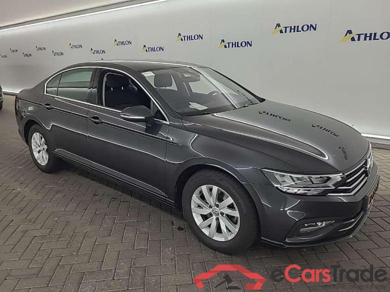 VOLKSWAGEN PASSAT 1.6 TDI 88kW Comfort Business 7-DSG 4D #2