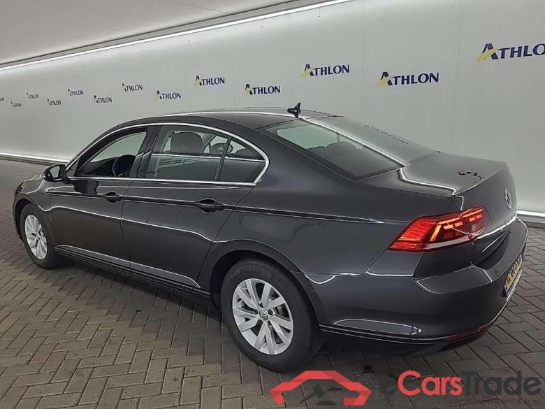 VOLKSWAGEN PASSAT 1.6 TDI 88kW Comfort Business 7-DSG 4D #4