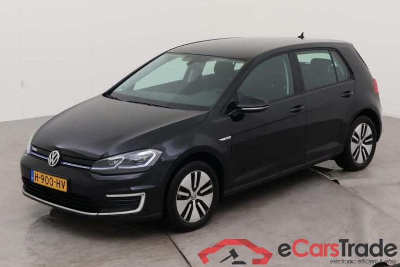 VOLKSWAGEN e-Golf  #1