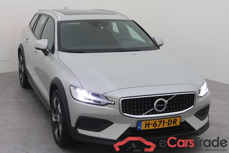 VOLVO V60 CROSS COUNTRY 184 kW #5