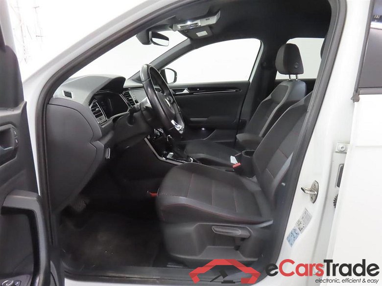 VOLKSWAGEN T-Roc 1.5 TSI Sport #5
