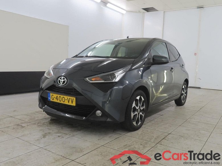 TOYOTA Aygo 1.0 VVT-i x-cite #1