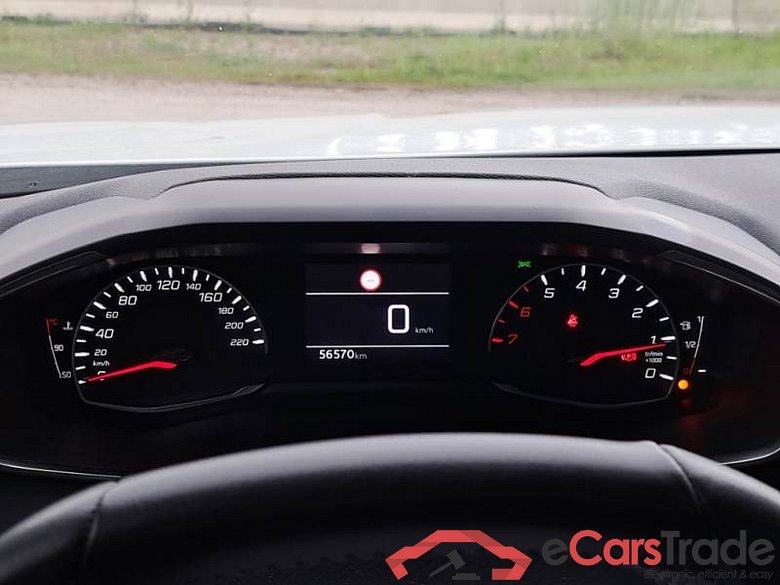 Peugeot 3 PEUGEOT 2008 / 2019 / 5P / CROSSOVER PURETECH 100 ALLURE S/S #4