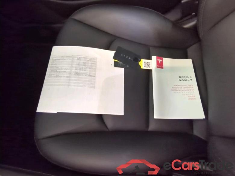 Tesla Model 3 ´18 BEV TESLA Model 3 Langstreckenbatt. Allradantrieb Dual Motor 4d 366kW #3