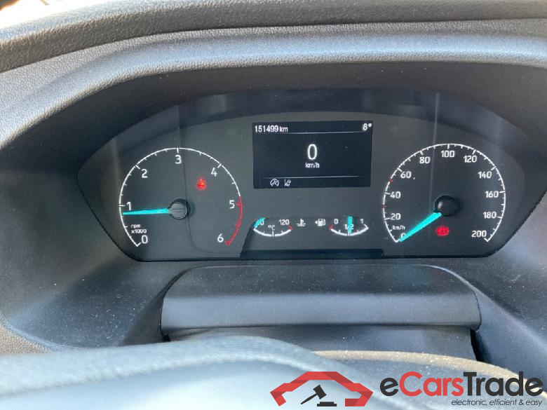 Ford Transit Custom ´12 Transit/Tourneo Custom Kombi 320 L2 Trend 2.0 TDCi 96KW MT6 E6dT