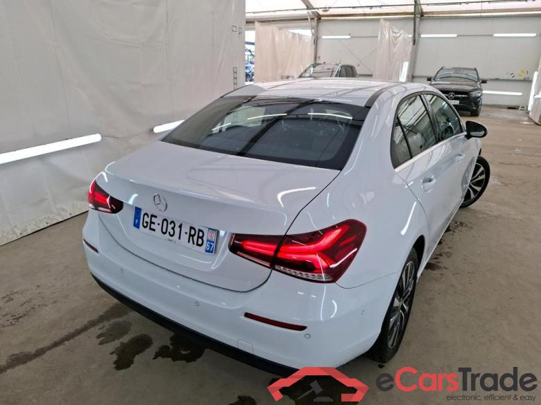 Mercedes A 200 d Business Line 8G-DCT MERCEDES-BENZ Classe A Berline / 2018 / 4P / Berline A 200 d Business Line 8G-DCT #3