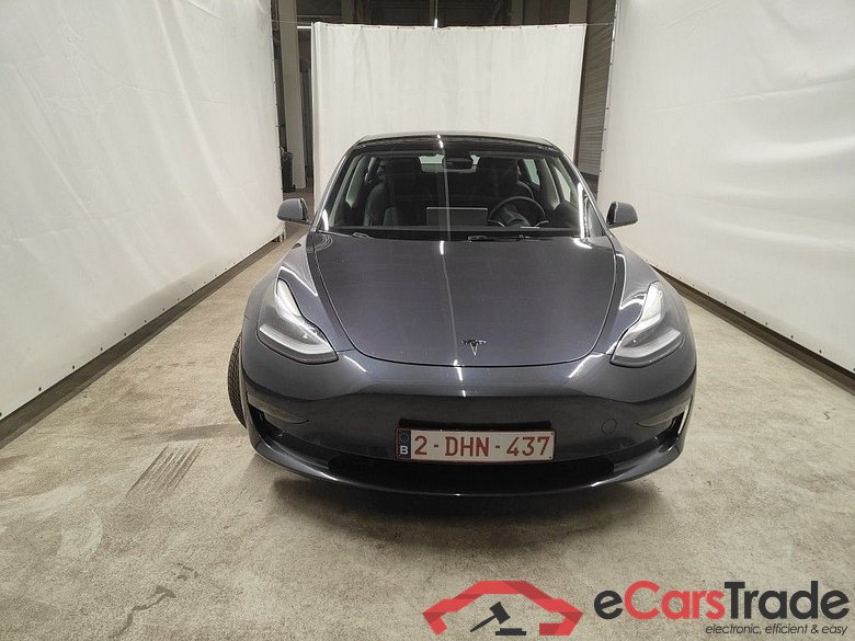 Tesla Model 3 Long-Range Dual Motor AWD 4d