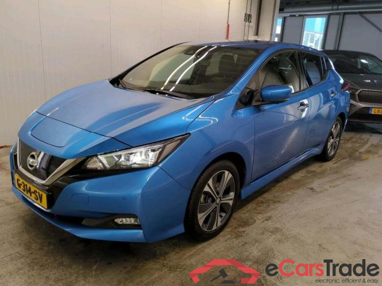 NISSAN LEAF Tekna 40 kWh