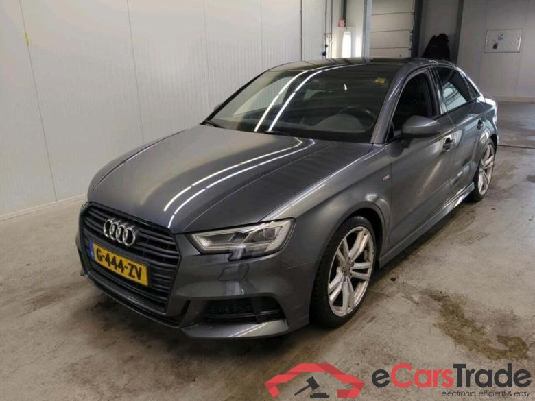 AUDI A3 Limousine 35 TFSI CoD Sp.SL.E #1