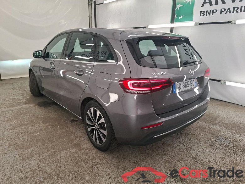 Mercedes B 180 d Business Line Edition BA8 MERCEDES-BENZ Classe B / 2019 / 5P / monospace B 180 d Business Line Edition BA8 #2