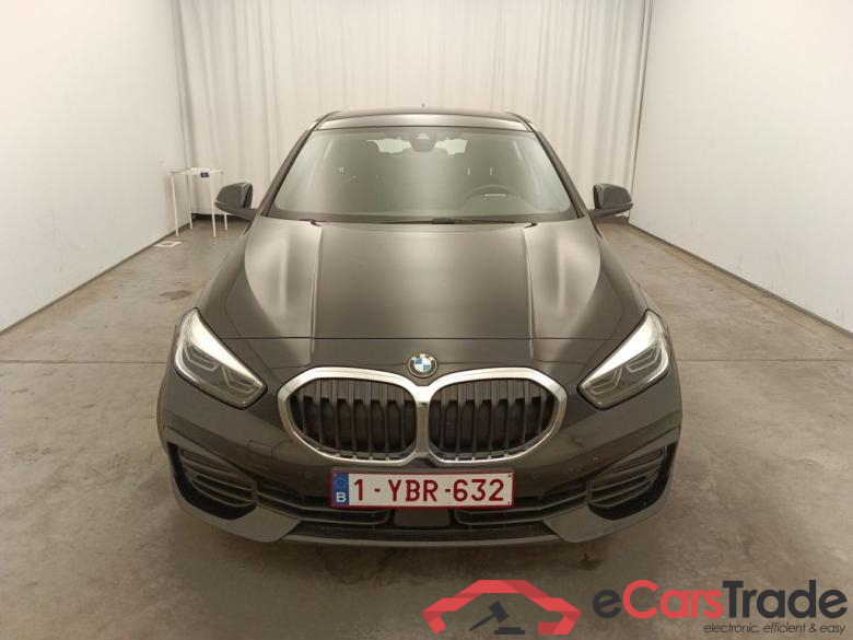 BMW 1 Reeks Hatch 116dA (85 kW) 5d