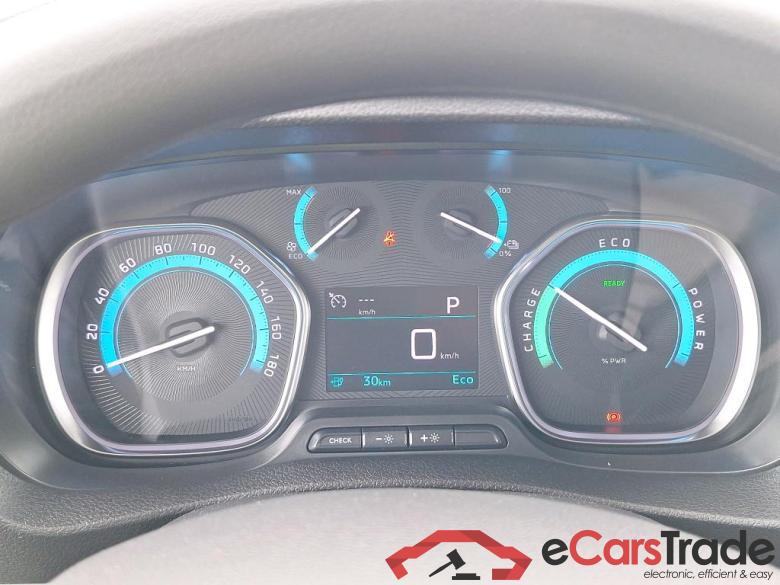 Citroen Taille M 136ch 50kWh Jumpy Fourgon Fourgon M ëlectric 50kWh BVA #6