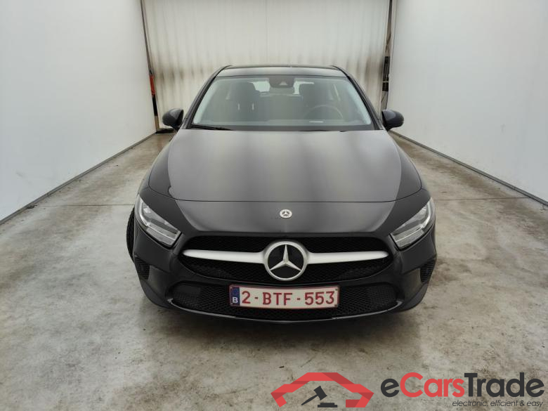 Mercedes-Benz A-Klasse A 180 d Business Solution Essential Aut. 5d