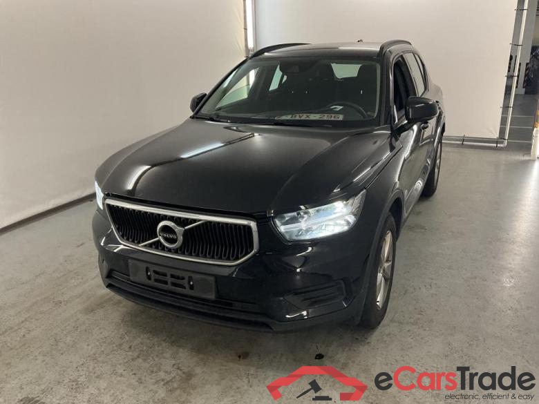 VOLVO XC40 1.5 T2 MOMENTUM CORE Park Assist Winter