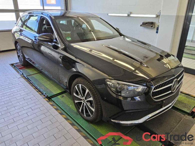 Mercedes-Benz E -Klasse T-Modell (BM 213)(06.2016->) DE - Kb5 E 300 de EU6d, T de Avantgarde 4Matic (EURO 6d), (Facelift) 2020 - 2023 #2