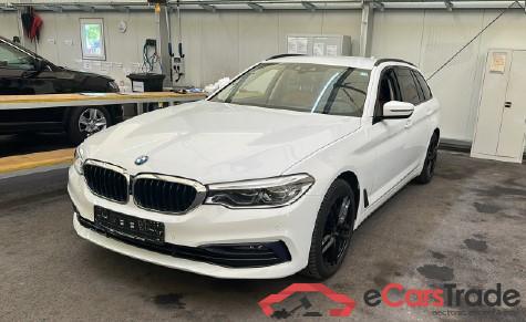 Bmw 520 d xDrive Sport Line Baureihe 5 Touring #1