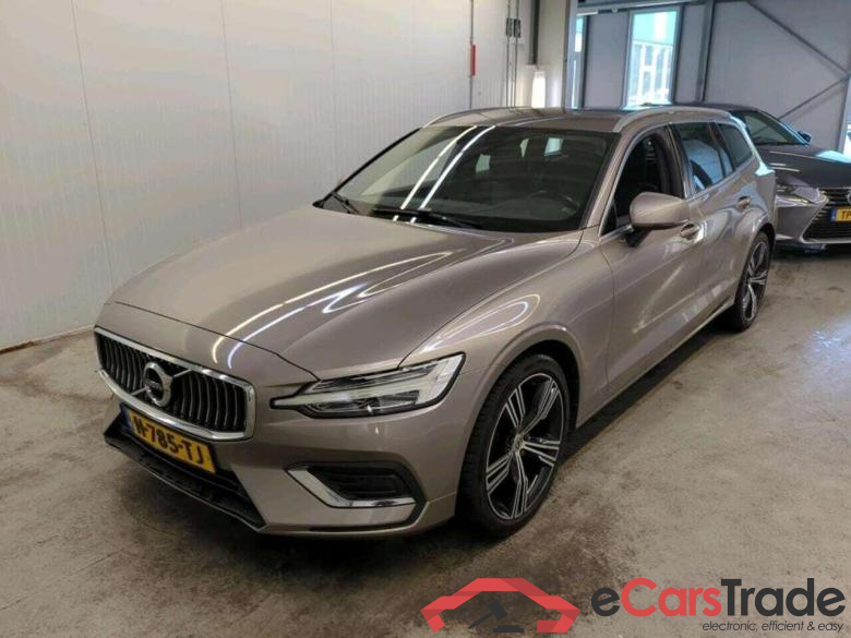 VOLVO V60 2.0 T4 R-Design