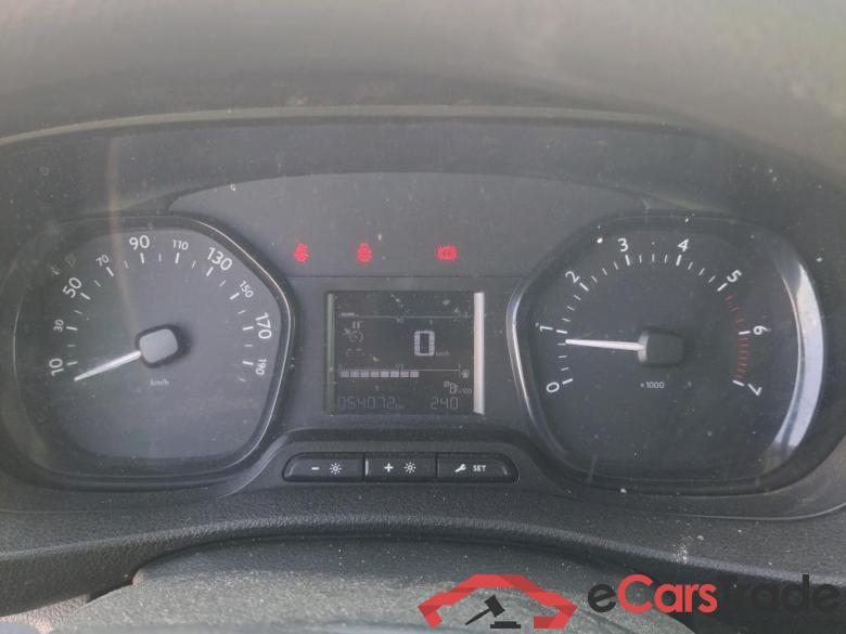 Peugeot Furgón Pro 2.0 BlueHDi 120 S&S Standard (CX) Expert Furgón Pro Standard 2.0 HDi 120CV MT6 E6 #4