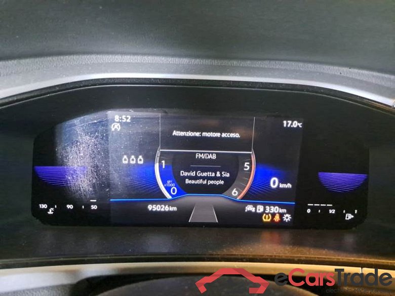 Volkswagen 1 VOLKSWAGEN T-ROC / 2021 / 5P / SUV 2.0 TDI SCR LIFE #4