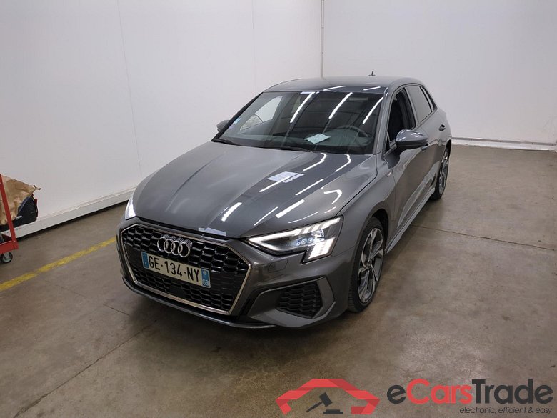 Audi 35 TFSI 150 MHEV S Tronic S Line A3 Sportback 35 TFSI S line 1.5 TFSI 150CV BVA7 E6d