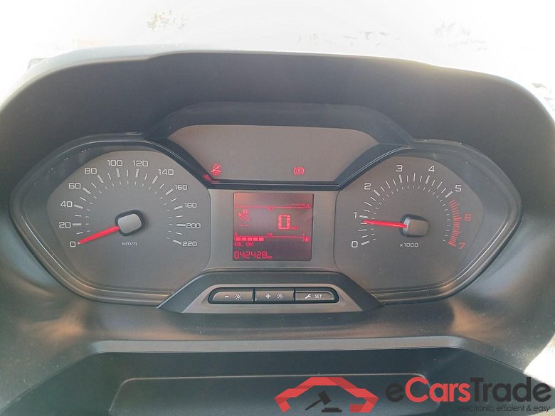 Peugeot Pro Standard 600kg BlueHDi 73kW (AC) PEUGEOT Partner / 2018 / 3P / furgón derivado de turismo Pro Standard 600kg BlueHDi 73kW (AC) #3