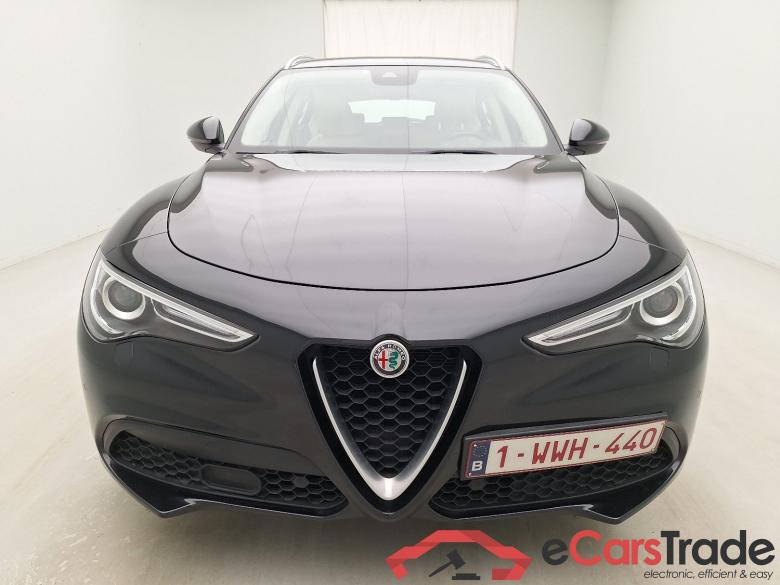 Alfa Romeo, Stelvio '17, Alfa Romeo Stelvio 2.2 D 190 Lusso 5d #1