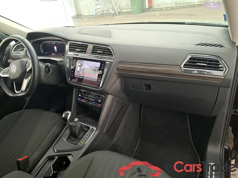 Volkswagen 1.5 TSI 150 BMV6 Life Busines Tiguan Allspace Life Business 1.5 TSI 150CV BVM6 E6d #5