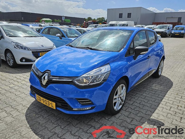 RENAULT CLIO 66 kW #1