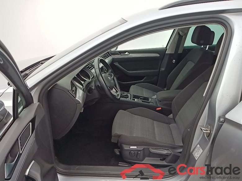 Volkswagen Passat Variant 1.6 TDI SCR DSG7 Style Business 5d #6