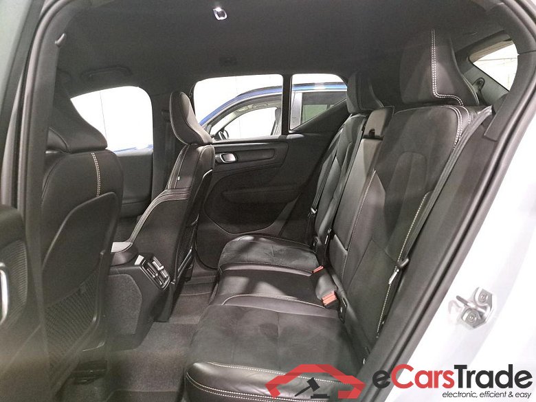 VOLVO XC40 1.5 T3 R-Design #3