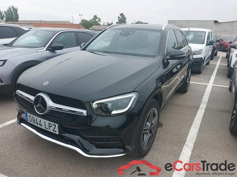 Mercedes GLC 300 e 4MATIC Clase GLC GLC 300 e 4Matic (253.953)AMG 2.0 AMG Line 320CV AT9 E6d #1