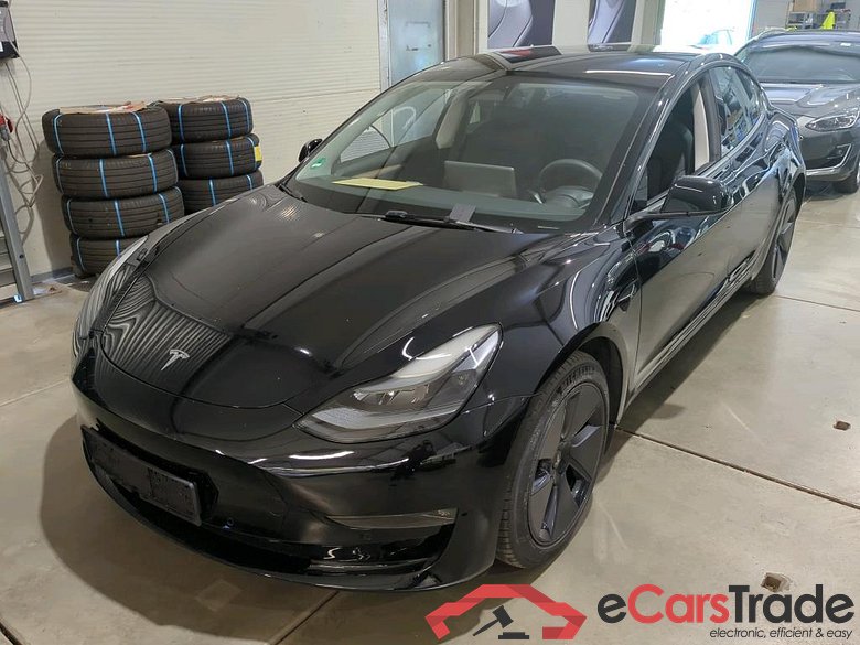 Tesla Model 3 ´18 BEV TESLA Model 3 Langstreckenbatt. Allradantrieb Dual Motor 4d 366kW