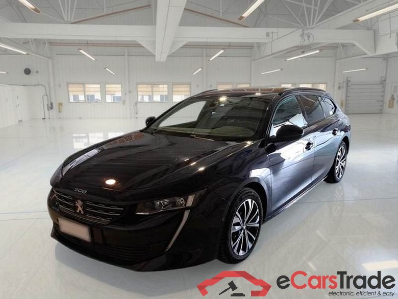 Peugeot 19 PEUGEOT 508 SW / 2018 / 5P / STATION WAGON BLUEHDI 130 ALLURE PACK SW S/S EAT8 #1