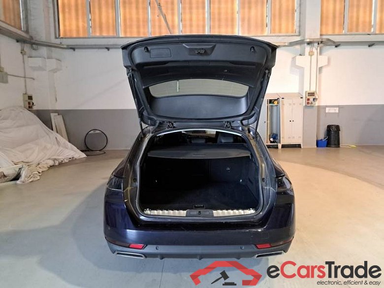 Peugeot 19 PEUGEOT 508 SW / 2018 / 5P / STATION WAGON BLUEHDI 130 ALLURE PACK SW S/S EAT8 #5