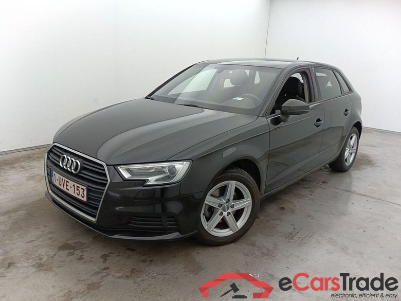 Audi A3 Sportback 1.6 TDi 85kW S tronic Business Edition 5d #1