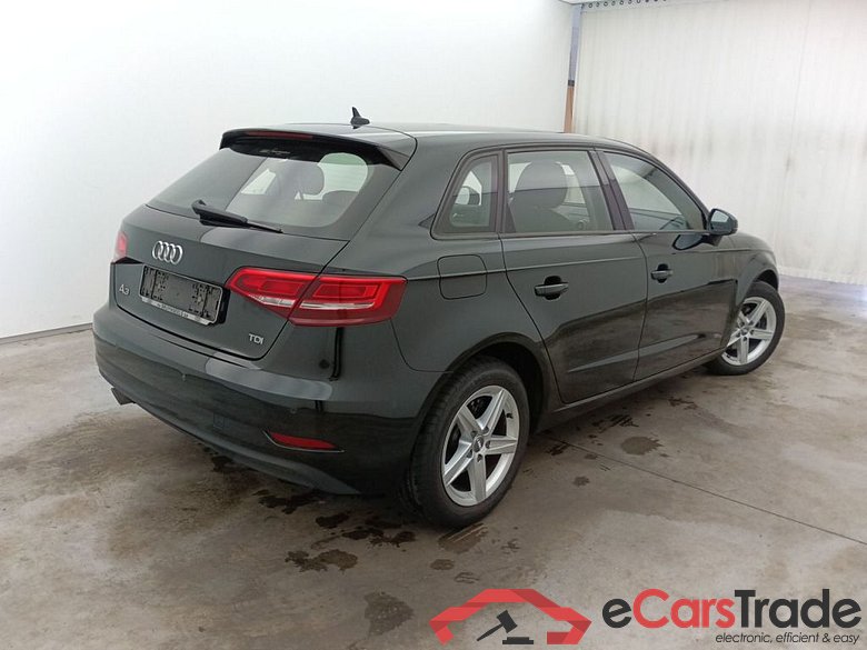 Audi A3 Sportback 1.6 TDi 85kW S tronic Business Edition 5d #5