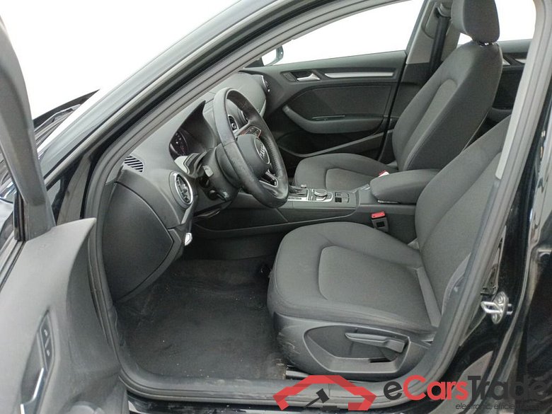 Audi A3 Sportback 1.6 TDi 85kW S tronic Business Edition 5d #6