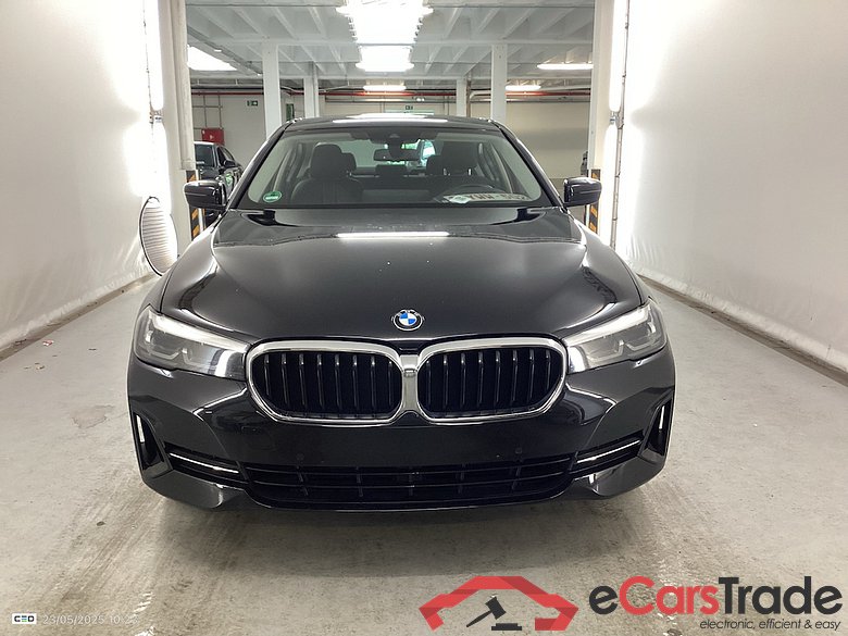 BMW 5 SERIES BERLINE 2.0 530E 170KW AUTO Parking Assistant Business