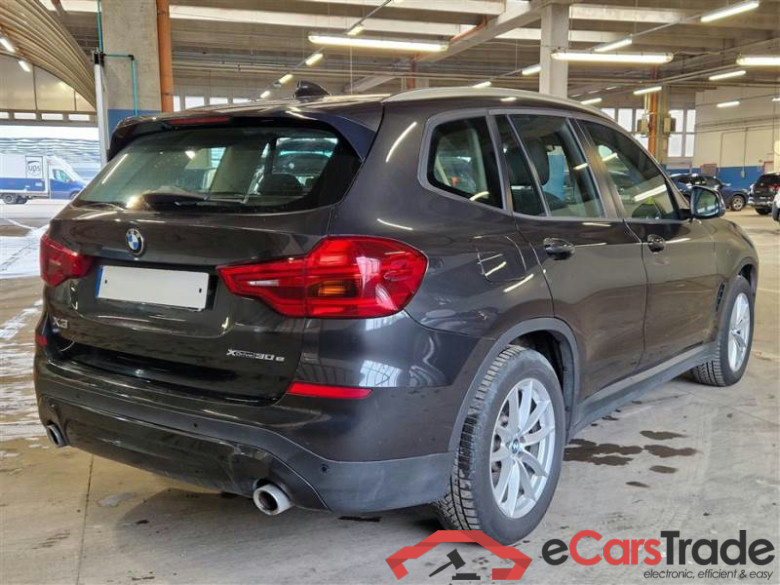 BMW X3 / 2017 / 5P / SUV XDRIVE 30E BUSINESS ADVANTAGE #2
