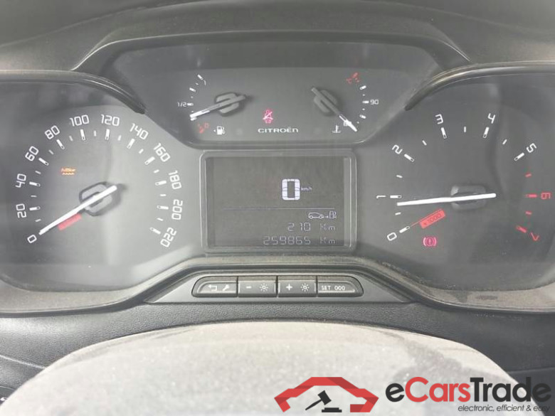 CITROEN C3 / 2016 / 5P / BERLINA BLUEHDI 75 BUSINESS COMBI #4