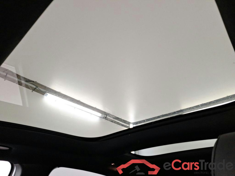 Mercedes GLA 250e Hybrid Aut. Pano LED-Multibeam Widescreen Ambient Navi Sport-Leather KeylessGo Camera Klima PDC ... #6